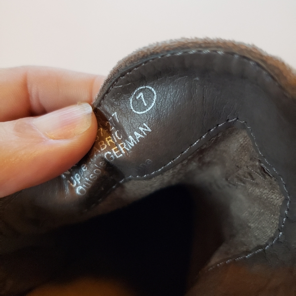 NEW! Not Rated Booties - Picture 2 of 3